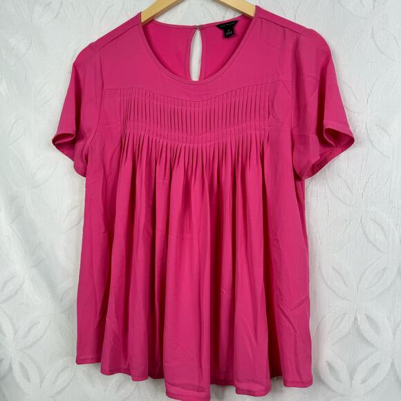 Ann Taylor Preppy Barbie Pink Flowy Pleated Blouse Size XS - Picture 2 of 6